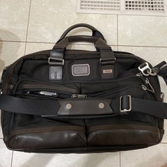 TUMI ビジネスバッグ　②の画像