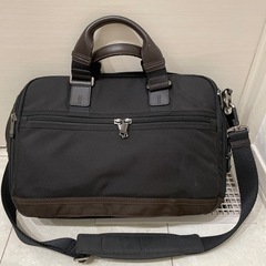 TUMI ビジネスバッグ　②の画像