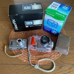 FUJIFILM デジカメFinePix F31fd＋防水ハウジ...