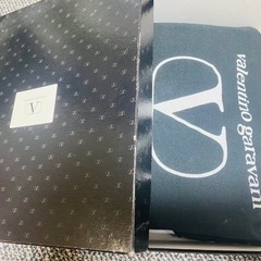 VALENTINO GARAVANI バッグの画像