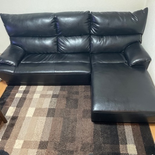 三人掛けソファー