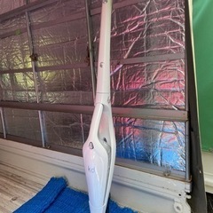 お手軽な掃除機　