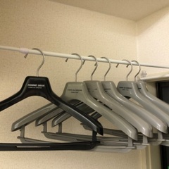 ■ハンガー6本／500円