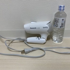 【ご予約済】 Panasonic製ドライヤー（白）