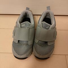【値下げ】アシックス　15.5cm