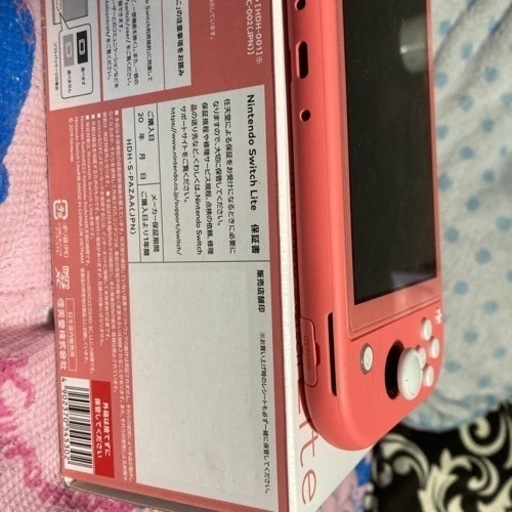 Switchライト箱、付属品全てあります。