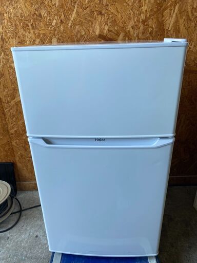 Y0601　美品　ハイアール　８５L　2ドア冷蔵庫　2019年