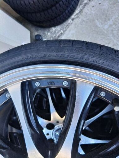 225/35ZR19 タイヤホイール４本セット