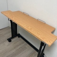 Bauhutte（バウヒュッテ） 昇降式 キーボードスタンドの画像