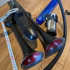 引き取り限定！使えるエアホーンとジャンクのシフトノブ