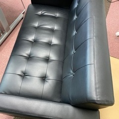 ソファ（2人がけ） 取りに来られる方は3,000円❗️❗️の画像