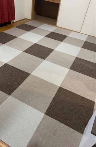 タイルカーペット50cm×50cm 41枚　【取引中】