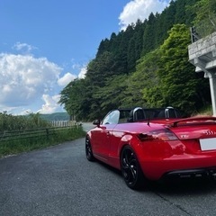 【珍しいセンター出しマフラー！】TTロードスターの画像