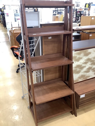 ラダーシェルフ　ブラウン　ネジ欠品