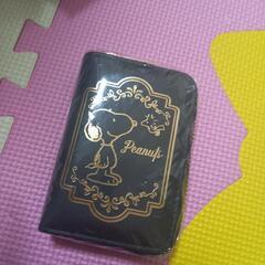 スヌーピースマートカードキーケース