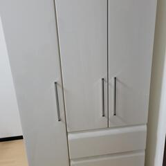 クローゼット（白・幅90×奥行60×高さ200）の画像