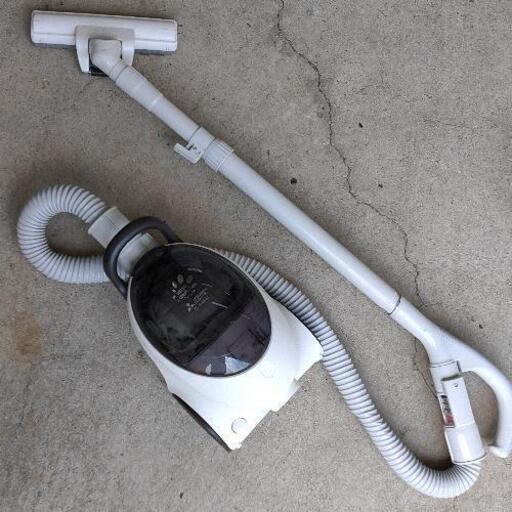 0711-069 三菱電機 紙パック式掃除機 17年製