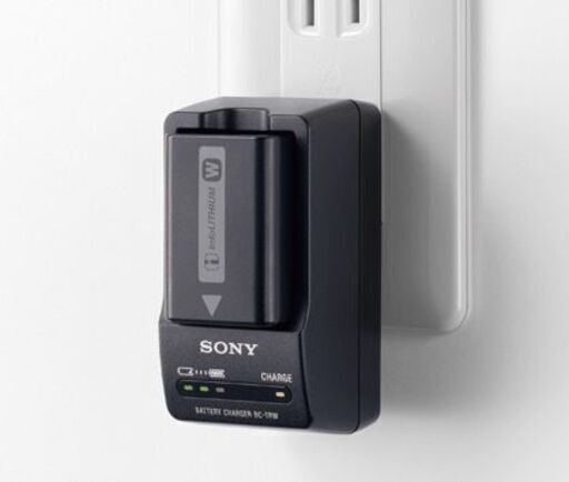 美品★純正 SONY / バッテリーチャージャー BC-TRW ソニー 携帯用