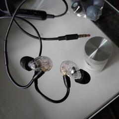 SHURE イヤフォン　215の画像