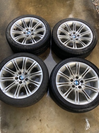 BMW e60 Mスポーツタイヤホイール