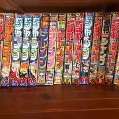 週刊少年ジャンプ　まだまだ大量にの画像