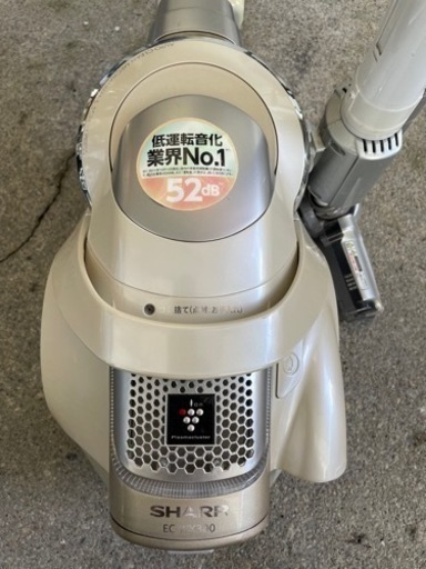 家庭用掃除機(シャープ製)