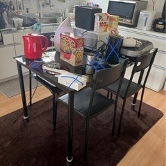 ダイニングテーブル
