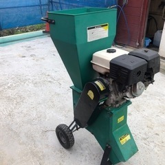エンジンウッドチッパー　小枝粉砕器の画像