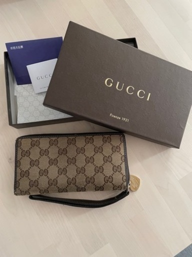 （受渡決定）GUCCI☆GGキャンバス ハートモチーフ ラウンドファスナー 長財布