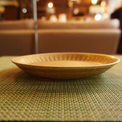 デンマークよりKRONJYDEN(クロニーデン)社のJens H. Quistgaard(イェンス・クイストゴー)デザイン Relief(レリーフ) プレート17cm。優しい風合いのお皿CG102の画像