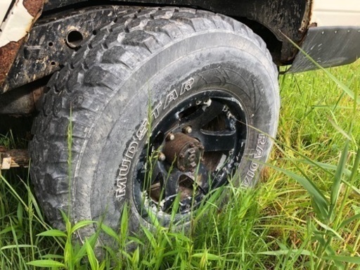 ランドクルーザー70に使用　マッドタイヤ　ホイールセット