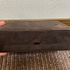 【✨値下げしました】GODIVA の箱の画像