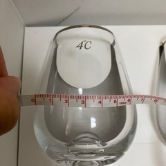 4°Cのグラスの画像