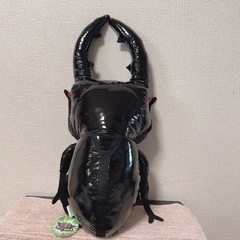 クワガタ　カブトムシ　大きなぬいぐるみの画像