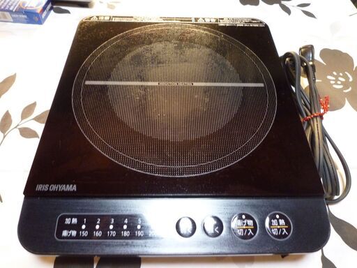 （オークション落札になりましたので終了させて頂きます）アイリスオーヤマ（IHK-T37-B)IHクッキングヒーター21年製