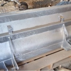 トラクター　のフロント用　バケットの画像