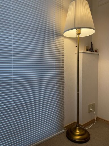 IKEA　イケア　フロアランプ　スタンド照明