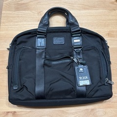 TUMI ビジネスバッグ　通勤バッグ