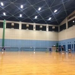 バドミントンしませんか？