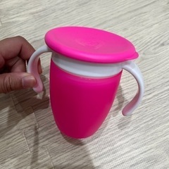 マンチキン　こぼれないミラクルカップ