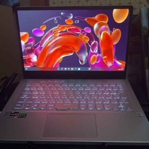 Asus Zephyrus G14 ゲーミングノートパソコン
