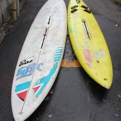 ウィンドウサーフィンボード（マスト、ポール付き）　無料　取りに来て頂ける方限定！の画像