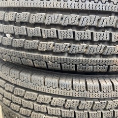 (バリ溝)145/80R12 スタッドレス4本　１２インチ　軽トラ　軽バンの画像