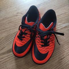 NIKEサッカーシューズ 18cm