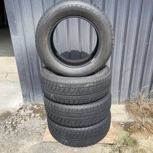 ✨215/60R16  スタッドレスタイヤ　ブリヂストン　VRX✨