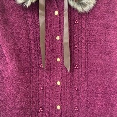 axes femme ファー付き　カーディガン　赤　ロリータ卒業の画像