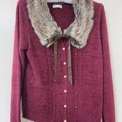 axes femme ファー付き　カーディガン　赤　ロリータ卒業