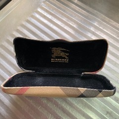 Burberryのメガネケース　ケースのみ　ケースだけ☆