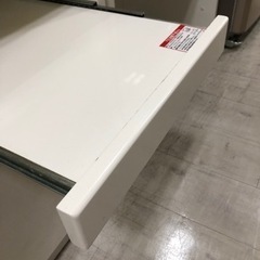 取りに来れる方限定！ニトリの2枚扉レンジボードです！
