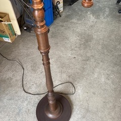 [アンティークスタンドライト]リサイクルショップヘルプの画像